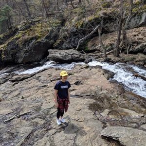 Meet your Posher, Hannah